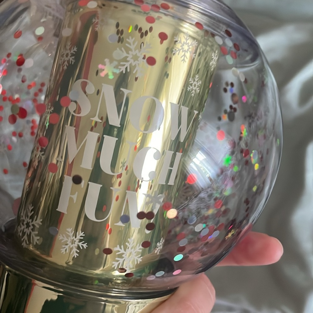 Holiday cup
